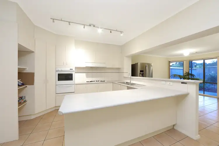 Second view of Homely house listing, 8 Huntingdale Court, Rowville VIC 3178