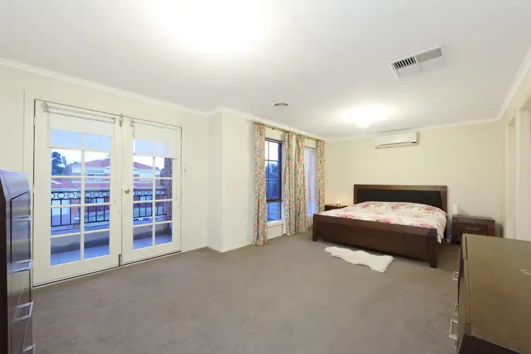 Fifth view of Homely house listing, 8 Huntingdale Court, Rowville VIC 3178