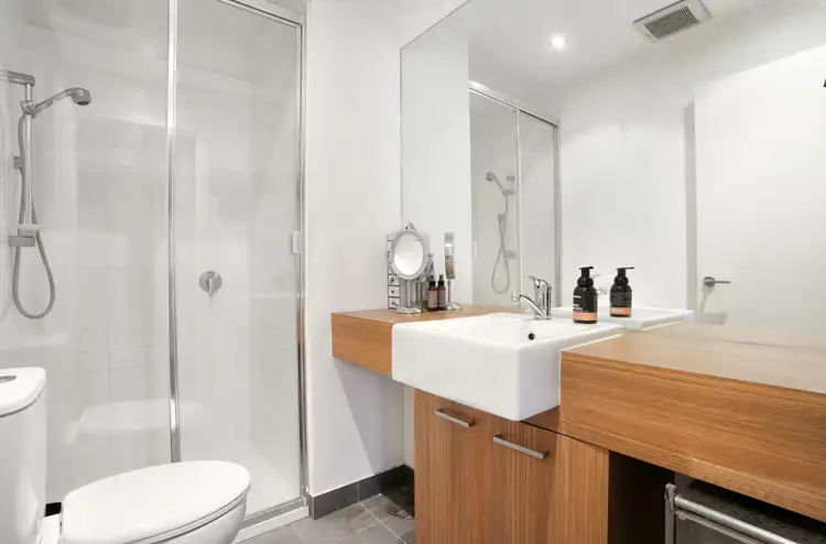 Fifth view of Homely apartment listing, 1/190 Mt Alexander Road, Travancore VIC 3032