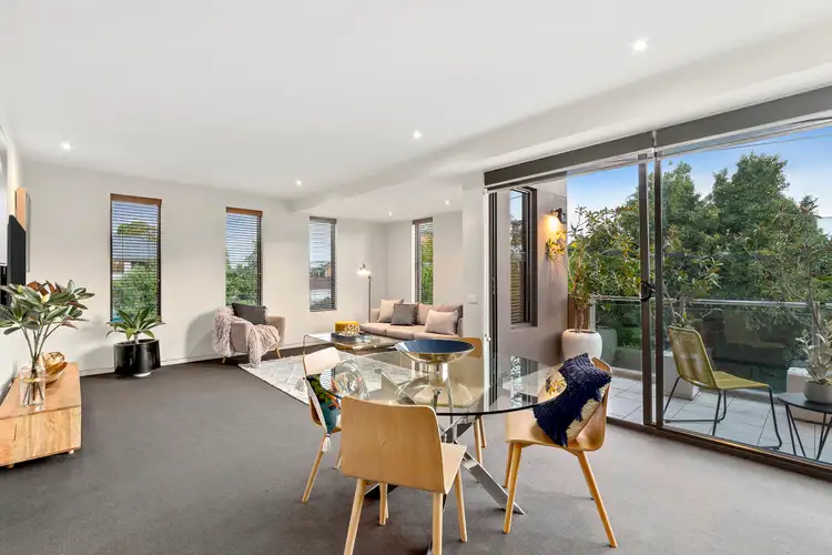 Sixth view of Homely apartment listing, 10/561 Glenferrie Road, Hawthorn VIC 3122