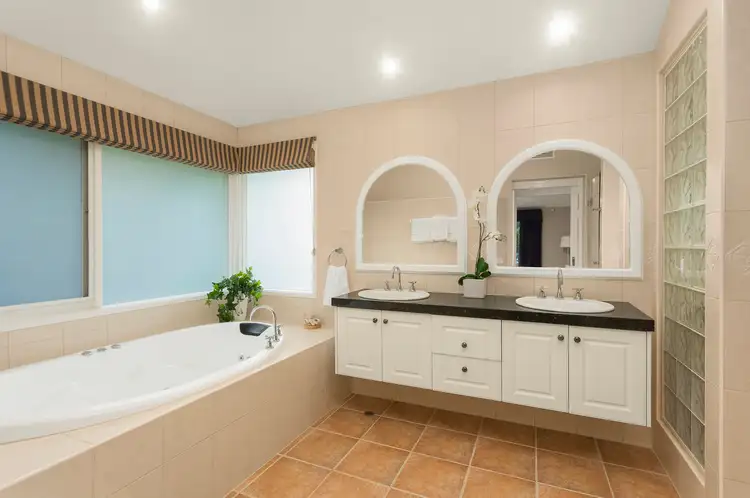 Sixth view of Homely house listing, 2 Conos Court, Donvale VIC 3111