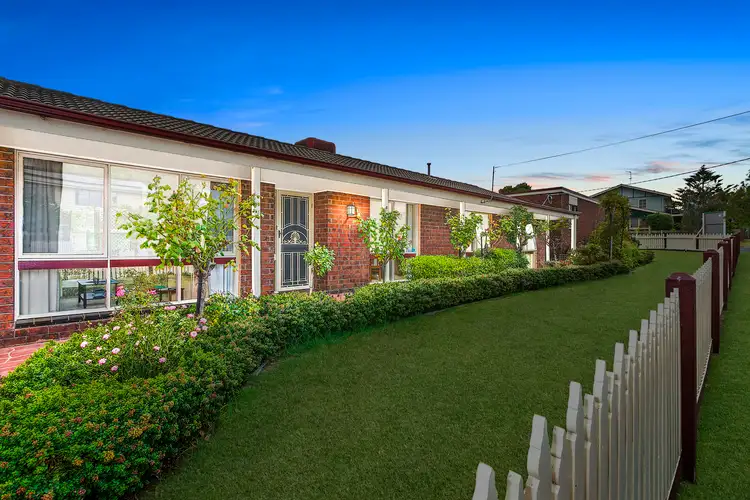 8 Foam Street, Ocean Grove VIC 3226