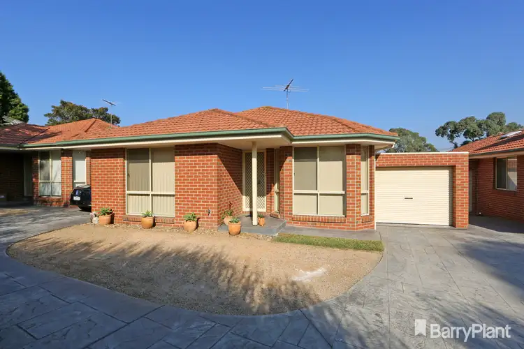 2/17 Lakeview Avenue, Rowville VIC 3178