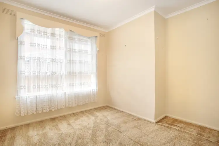 Fifth view of Homely house listing, 2 Rebecca Court, Bentleigh East VIC 3165