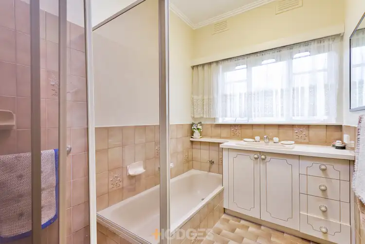 Fifth view of Homely house listing, 34 Beatrice Avenue, Aberfeldie VIC 3040