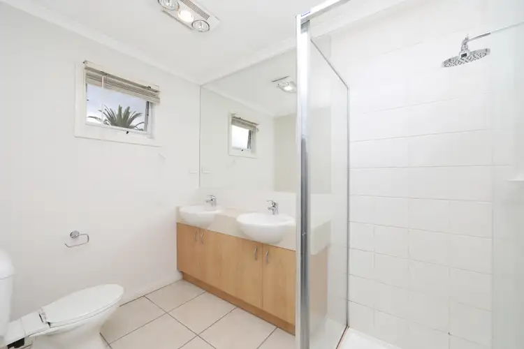 Sixth view of Homely townhouse listing, 122 Sovereign Manors Crescent, Rowville VIC 3178