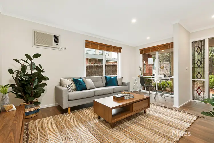Second view of Homely unit listing, 2/37 Argyle Street, Macleod VIC 3085