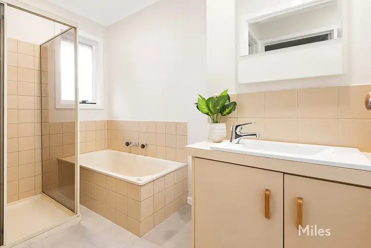 Sixth view of Homely unit listing, 2/37 Argyle Street, Macleod VIC 3085