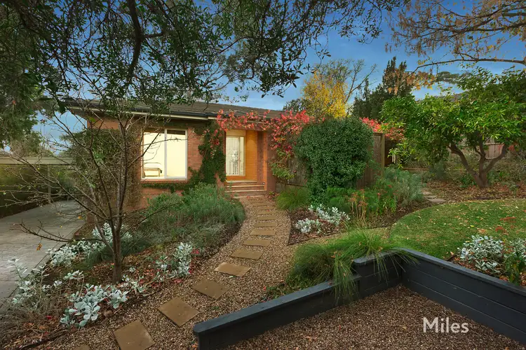 2/7 Darvall Street, Rosanna VIC 3084