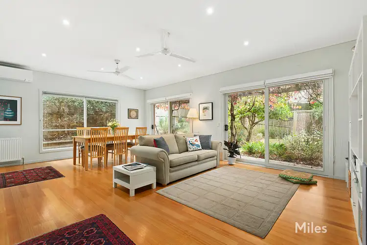 Second view of Homely unit listing, 2/7 Darvall Street, Rosanna VIC 3084
