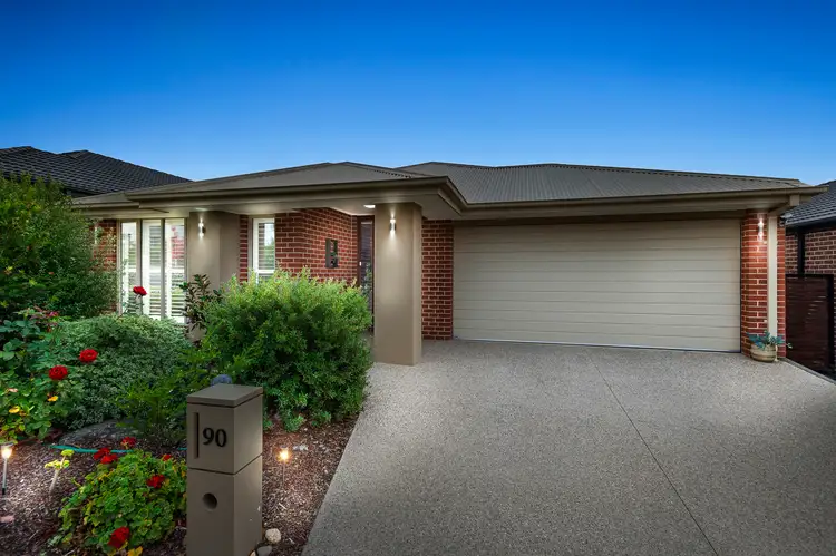 90 Lockhart  Street, Mernda VIC 3754
