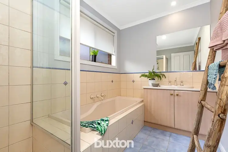 Fifth view of Homely house listing, 2 Parkmore Place, Invermay Park VIC 3350