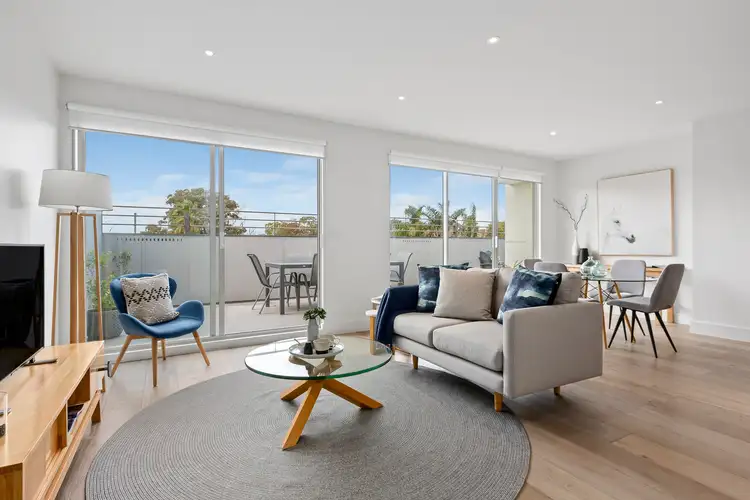 Second view of Homely apartment listing, 18/8-10 Durrant Street, Brighton VIC 3186