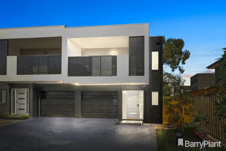 Main view of Homely townhouse listing, 7 Manson Court, Rowville VIC 3178