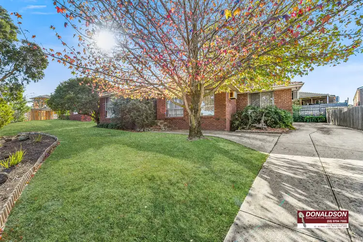 16 Saxonwood Drive, Narre Warren VIC 3805