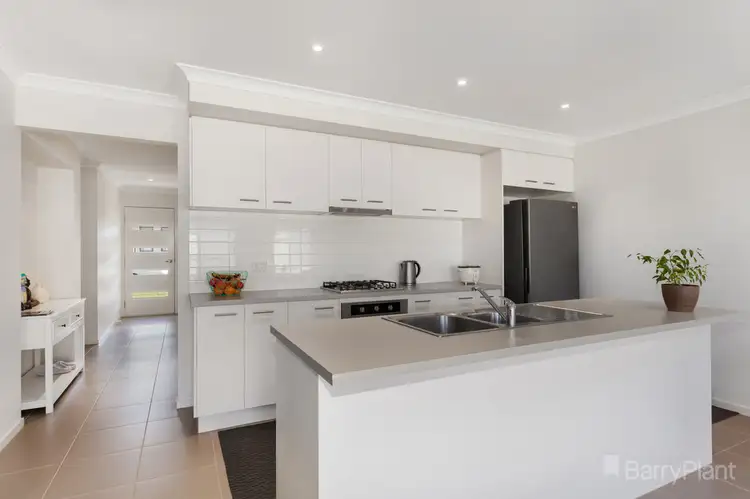 Second view of Homely house listing, 6 Morinda Street, Wallan VIC 3756