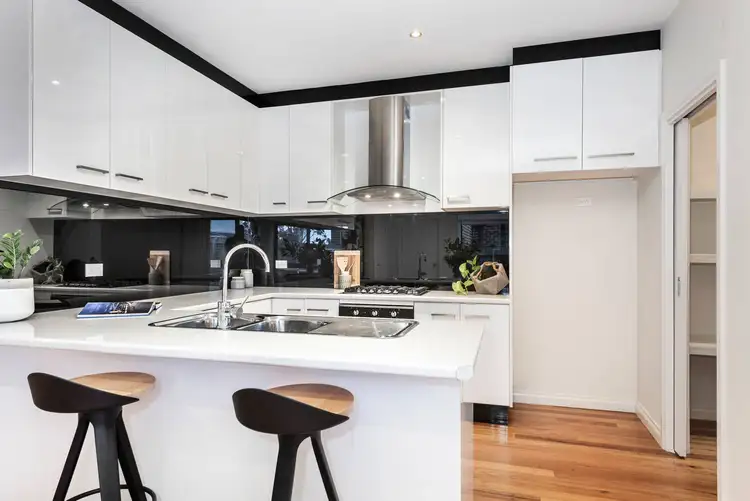 Fourth view of Homely house listing, 2B Highview Grove, Burwood East VIC 3151