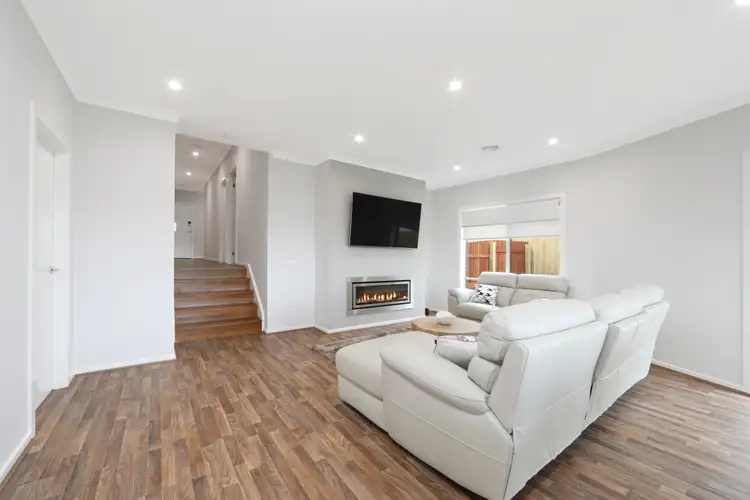Fourth view of Homely house listing, 17 Salina Rise, Ferntree Gully VIC 3156