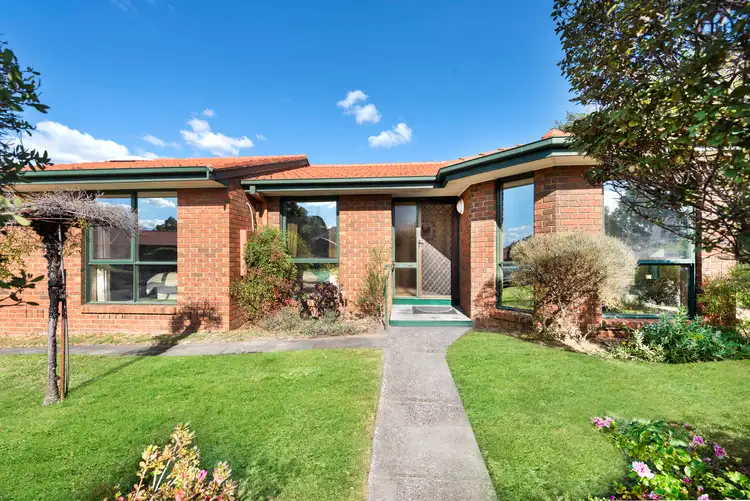 10/383 Warrigal Road, Burwood VIC 3125
