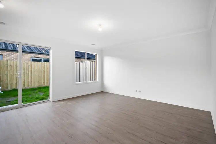 Sixth view of Homely unit listing, 3 Woodlet Place, Pakenham VIC 3810