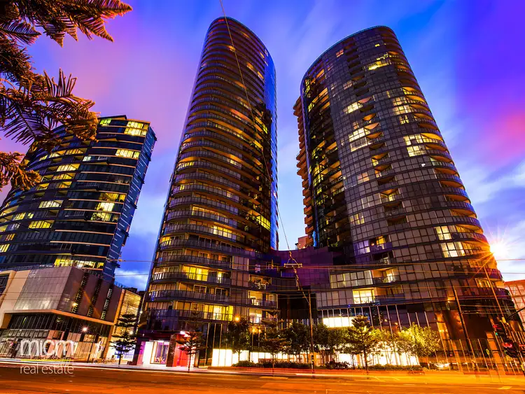 307/241 Harbour  Esplanade, Docklands VIC 3008