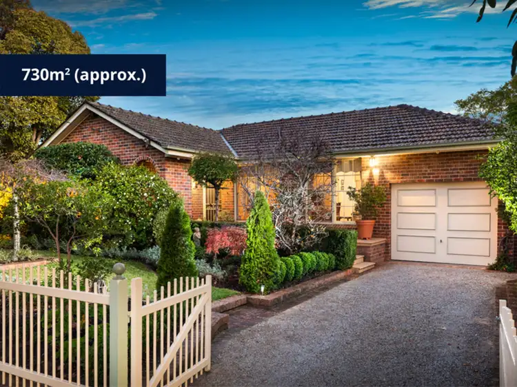 2A Gordon Crescent, Blackburn VIC 3130