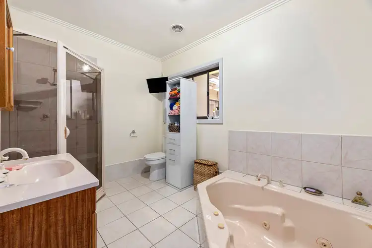 Fifth view of Homely house listing, 19 Kinnaird Street, Jacana VIC 3047