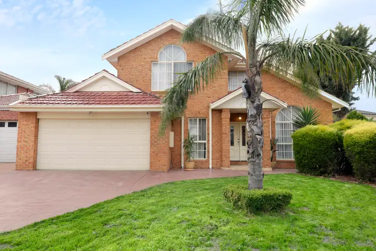 26 Martens Court, Taylors Lakes VIC 3038