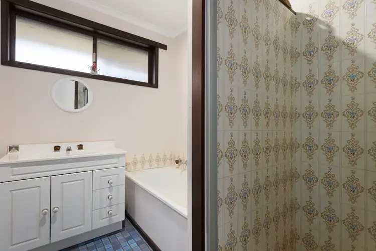 Sixth view of Homely house listing, 8 Gardner Court, St Leonards VIC 3223