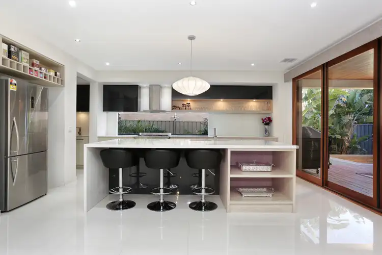 Second view of Homely house listing, 27 Vantage Boulevard, Craigieburn VIC 3064