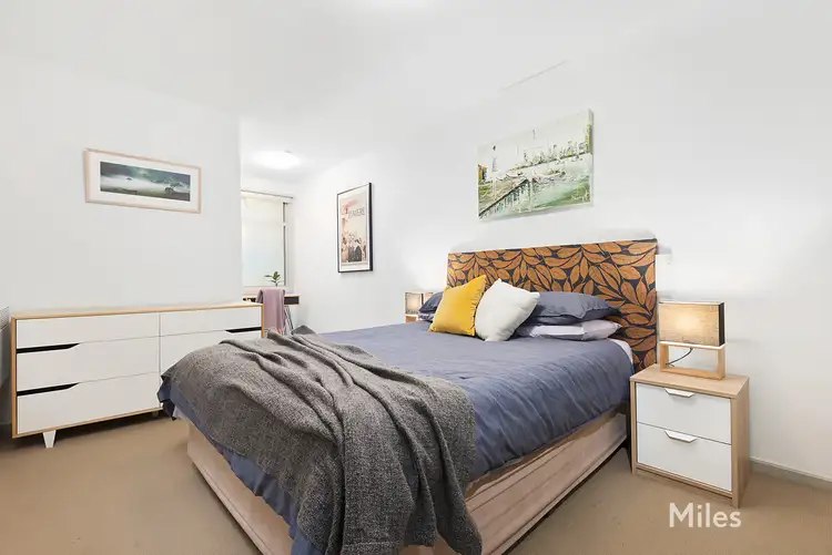 Fifth view of Homely apartment listing, 2/82-84 Mount Street, Heidelberg VIC 3084