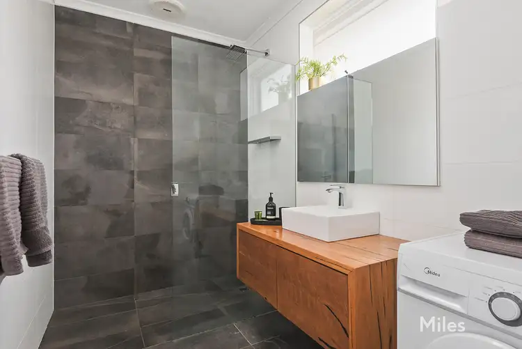 Fifth view of Homely apartment listing, 9/75 Hawdon Street, Heidelberg VIC 3084