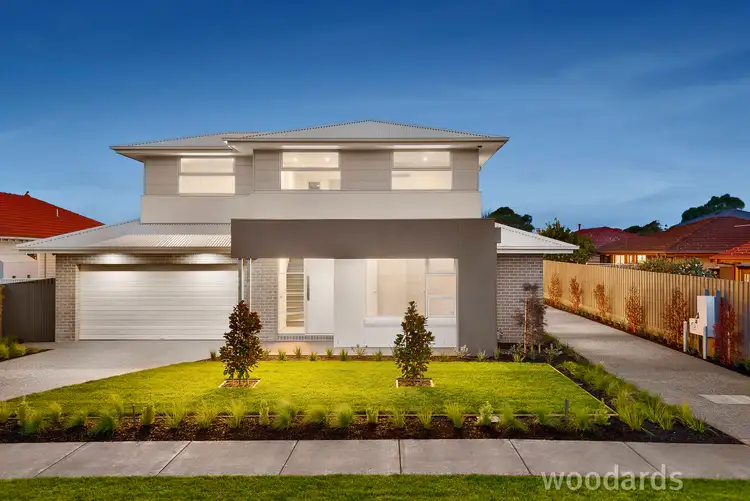 2/16 Embankment Grove, Chelsea VIC 3196