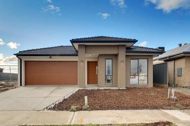 14 Abbeygate Drive, Werribee VIC 3030