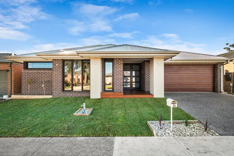Main view of Homely house listing, 10 Sunstone Boulevard, Doreen VIC 3754