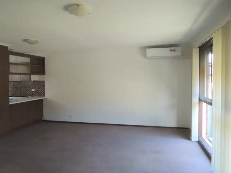 Second view of Homely unit listing, 4/10 Higham Street, Cheltenham VIC 3192