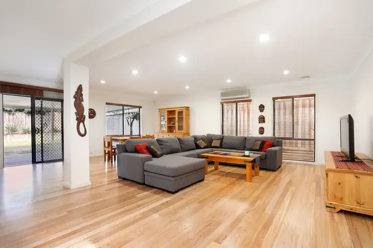 25 Summit Court, Glenwood NSW 2768