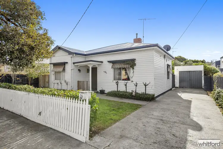 76 saffron Street, Newtown VIC 3220