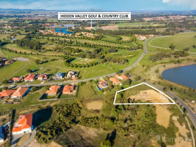 6 Lucca Way, Hidden Valley VIC 3756
