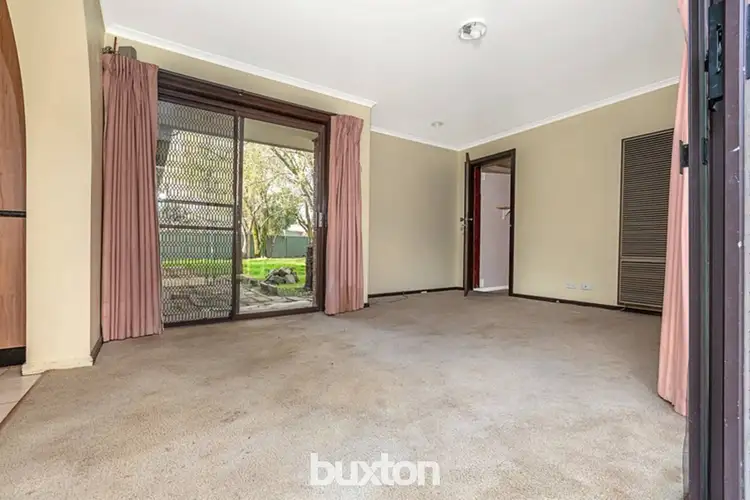 Fifth view of Homely house listing, 6 Forest Court, Wendouree VIC 3355