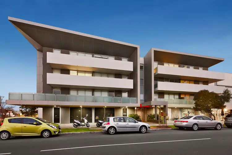 Main view of Homely apartment listing, 41/12 Crefden Street, Maidstone VIC 3012