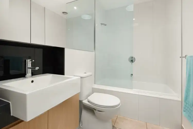 Sixth view of Homely apartment listing, 41/12 Crefden Street, Maidstone VIC 3012
