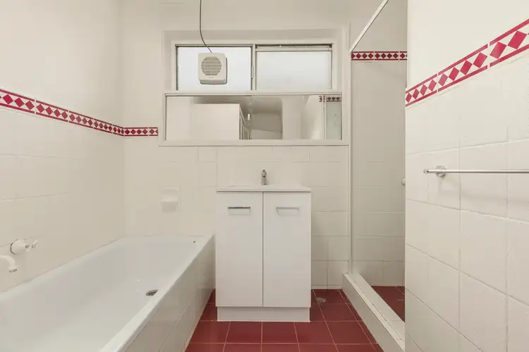 Sixth view of Homely apartment listing, 4/28 Weir Street, Balwyn VIC 3103