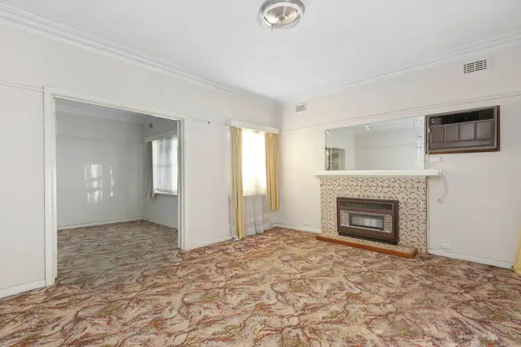 Second view of Homely house listing, 25 Edward Street, Macleod VIC 3085