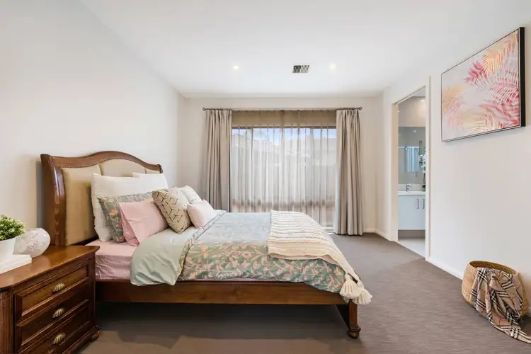 Fifth view of Homely townhouse listing, 3B Taylor Court, Mount Waverley VIC 3149