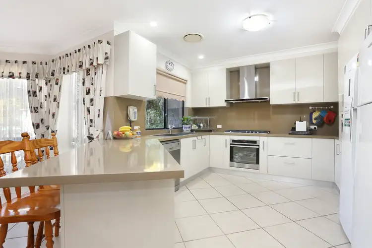 7 Falkirk Court, Kellyville NSW 2155