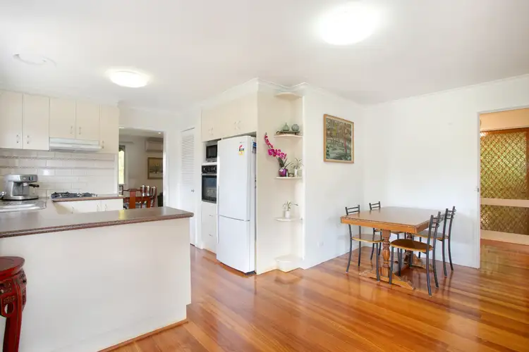 Fourth view of Homely house listing, 29 William Perry Close, Endeavour Hills VIC 3802