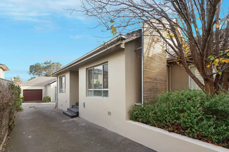 2/154 Ford Street, Ivanhoe VIC 3079