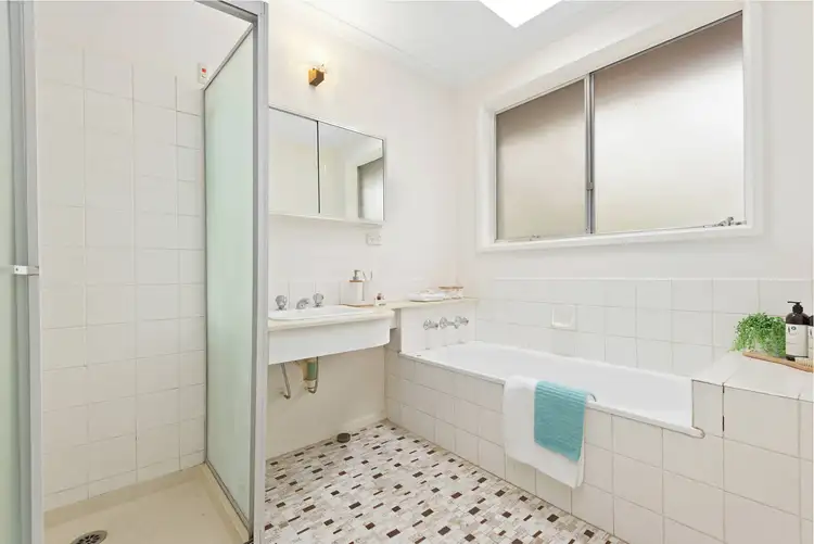 Sixth view of Homely house listing, 12 Coolong Place, Viewbank VIC 3084