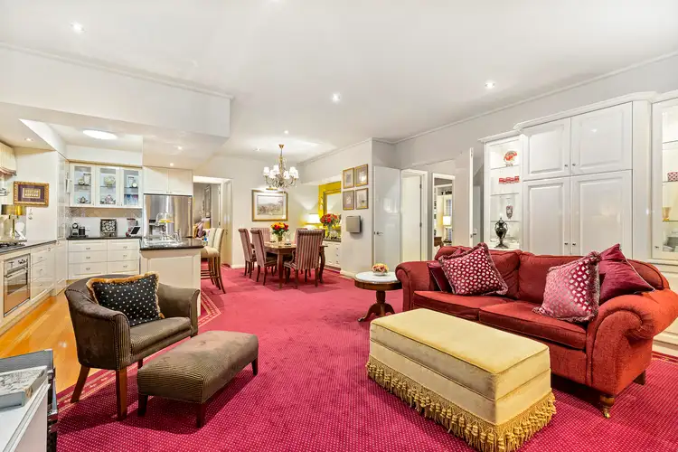 Second view of Homely unit listing, 2/136 Yarrbat Avenue, Balwyn VIC 3103